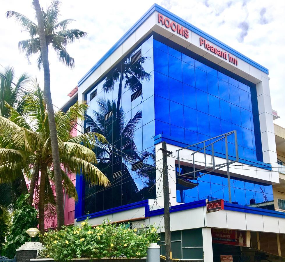 Pleasant Inn Kochi Ngoại thất bức ảnh